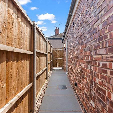 City Centre House, Parking With Ev, Free Wifi, Netflix Coventry Exteriér fotografie