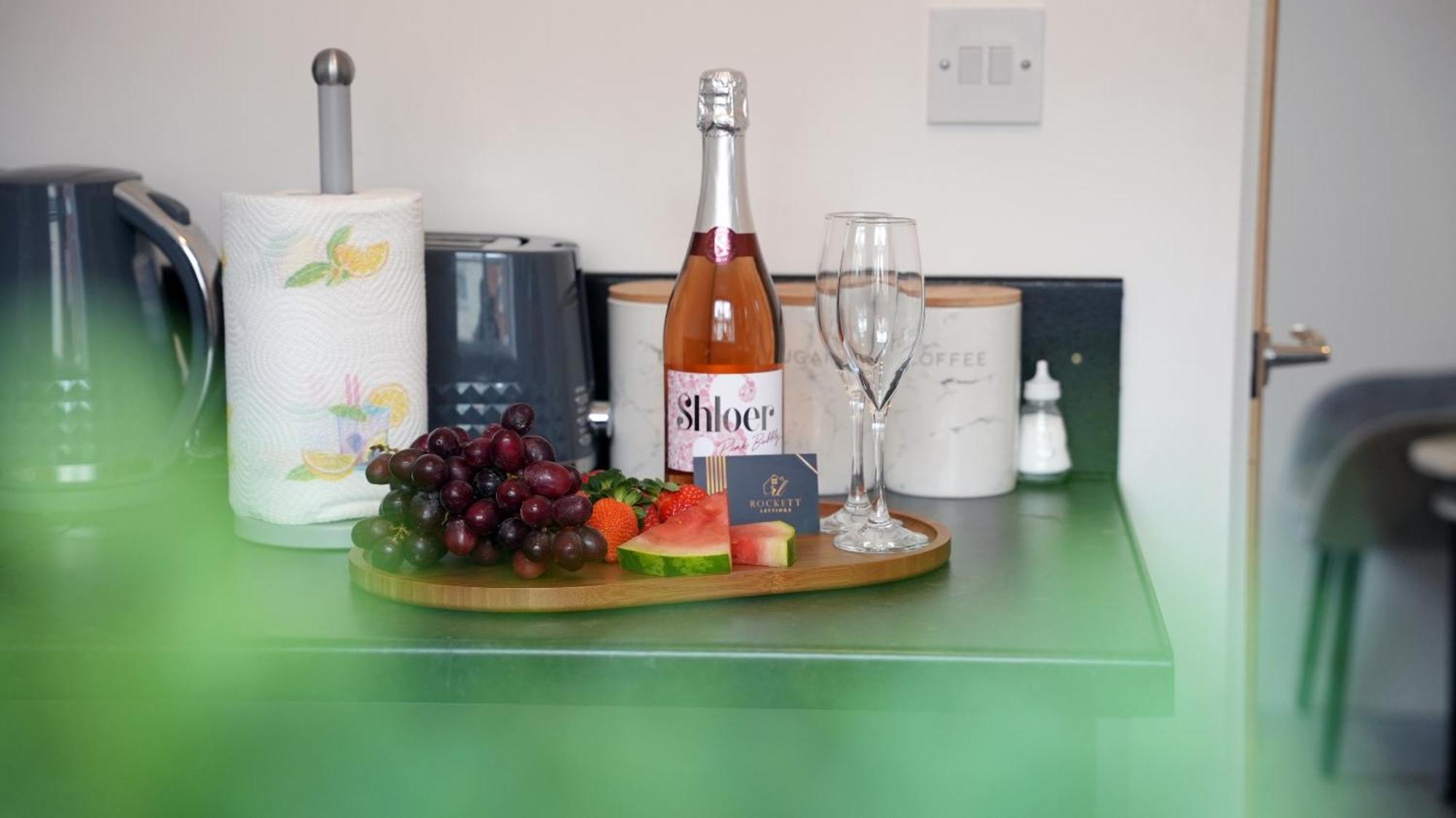 City Centre House, Parking With Ev, Free Wifi, Netflix Coventry Exteriér fotografie