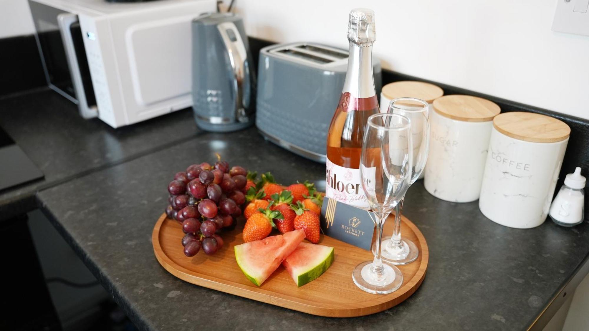 City Centre House, Parking With Ev, Free Wifi, Netflix Coventry Exteriér fotografie