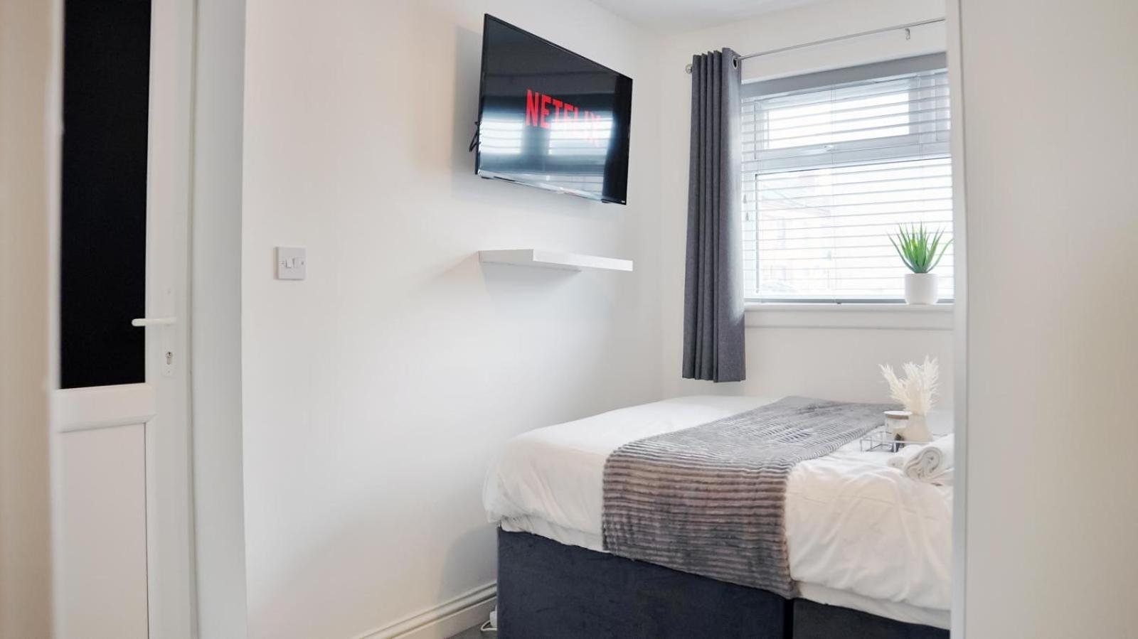 City Centre House, Parking With Ev, Free Wifi, Netflix Coventry Exteriér fotografie