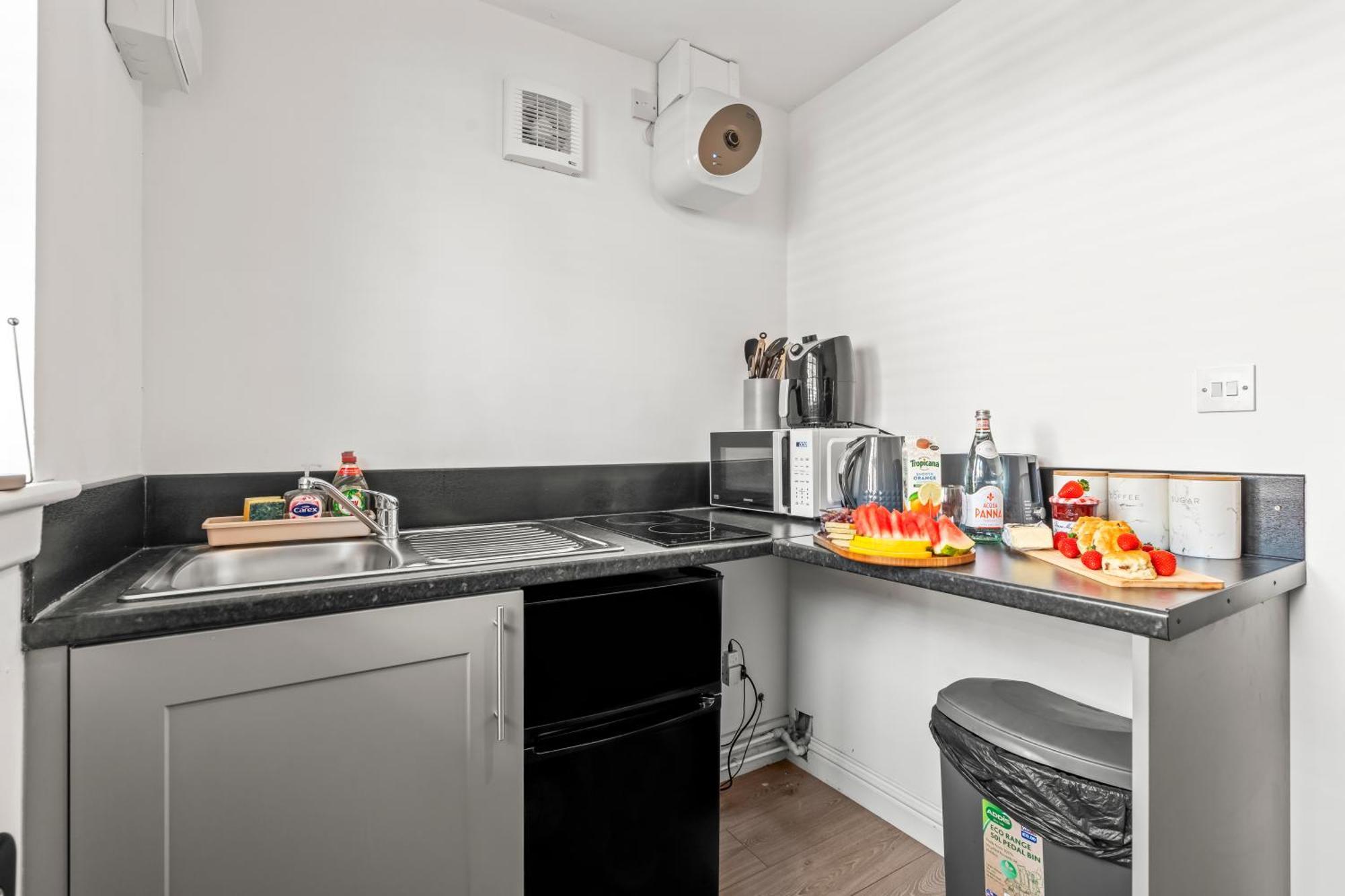City Centre House, Parking With Ev, Free Wifi, Netflix Coventry Exteriér fotografie